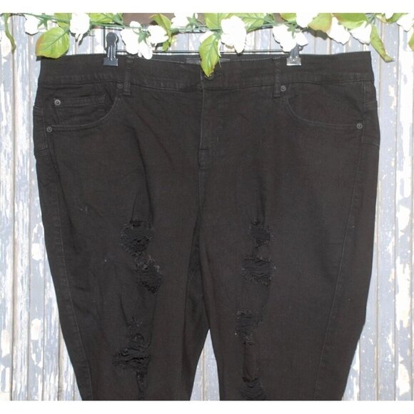 Torrid Premium Women's Black Distressed Jeans Size 22 Bombshell Skinny Stretch - Picture 2 of 10